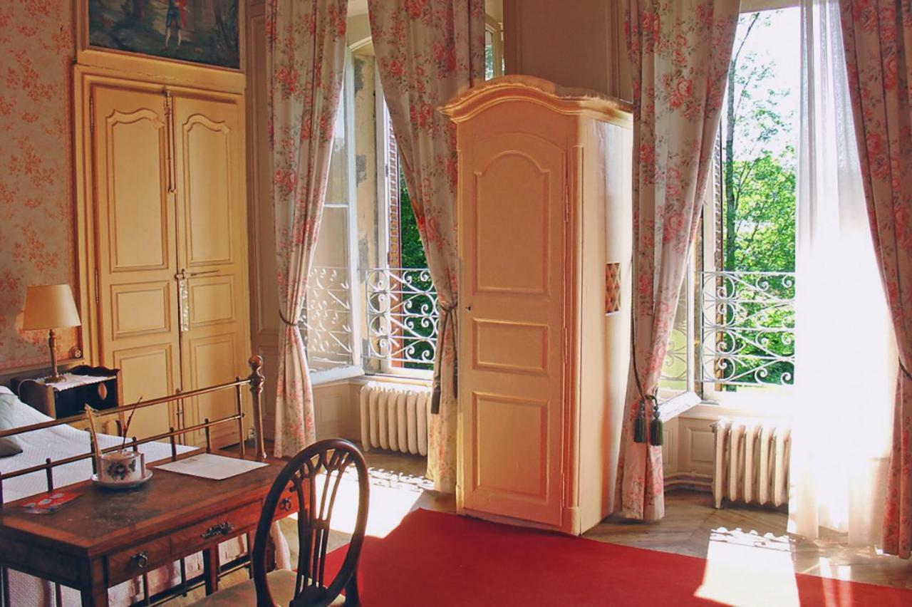 Chateau De Sedaiges Marmanhac Exteriör bild